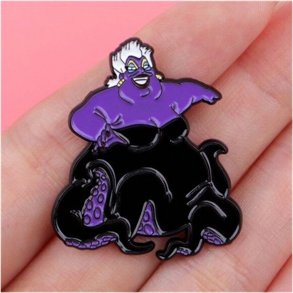 Jewelry - DISNEY Little Mermaid “Ursula” Female‎ Villain Trading Pin (BRAND-NEW!)